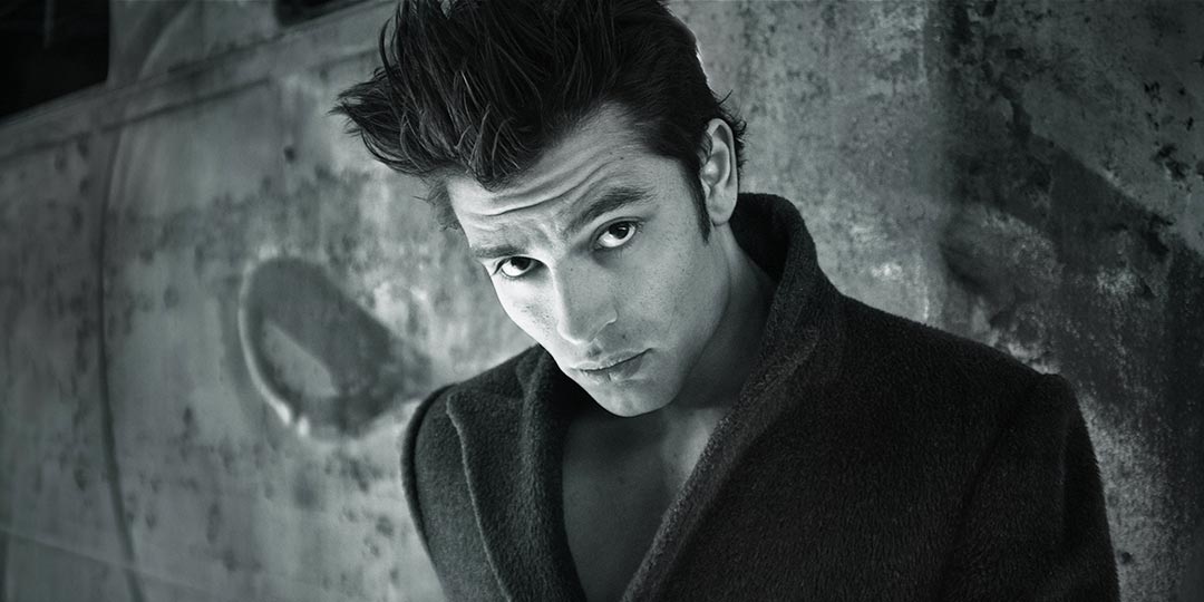 19 Ultimate Secrets to Be a Sexy Man [Even Without Good Looks]